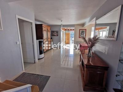 Maison - 142 m² - 7 pièces