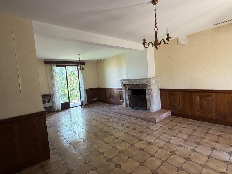 Maison - 136 m² - 6 pièces