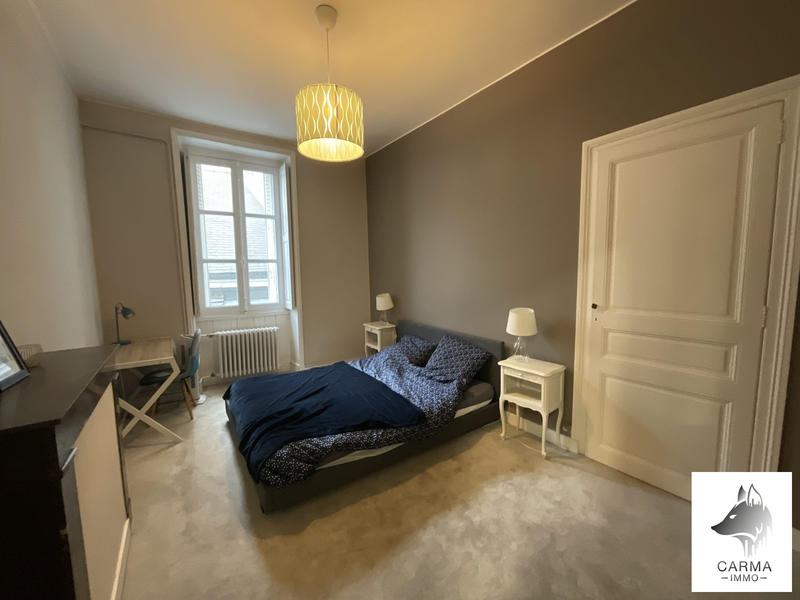 Appartement - 98 m² - 5 pièces