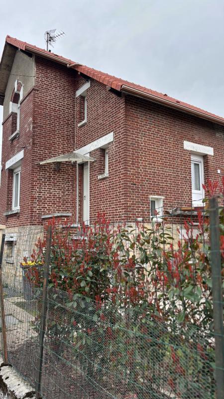 Maison - 110 m² - 4 pièces