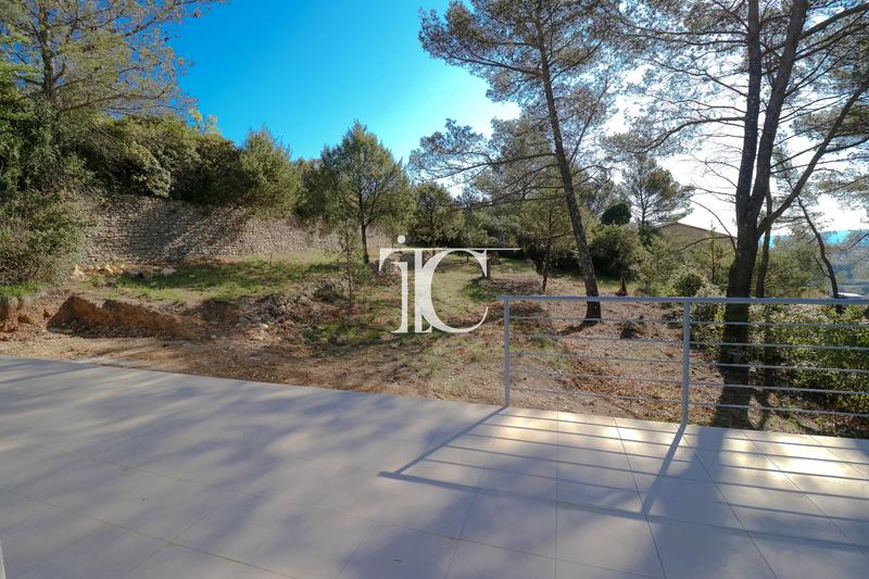 Maison - 87 m² - 3 pièces