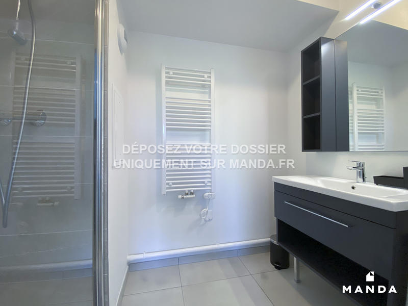 Chambre - 10 m² - 4 pièces