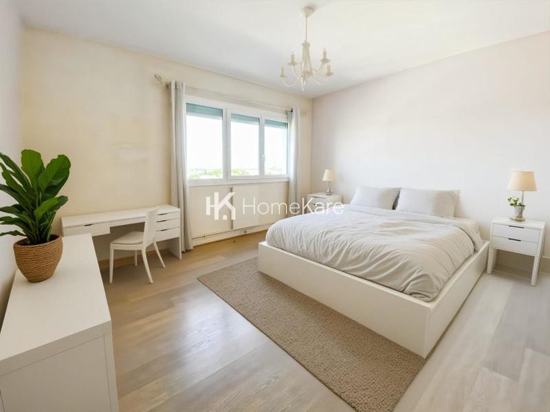 Appartement - 90 m² - 4 pièces