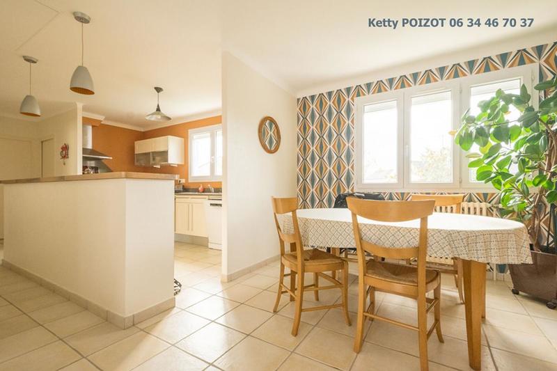 Maison - 101 m² - 5 pièces