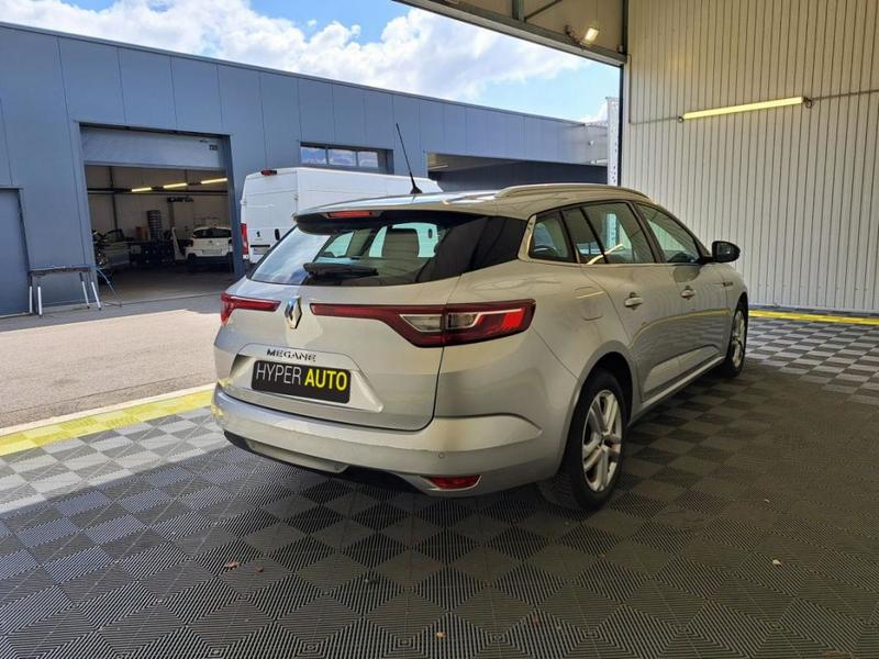 Renault Mégane Estate (4) blue dci 115 edc