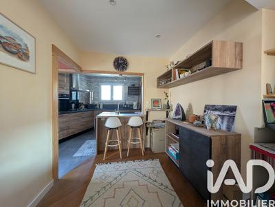 Maison - 140 m² - 4 pièces