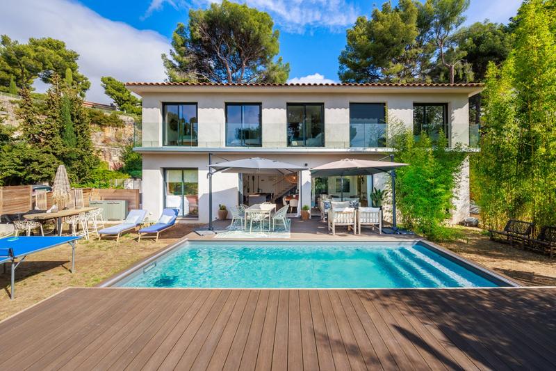 Villa - 190 m² - 7 pièces