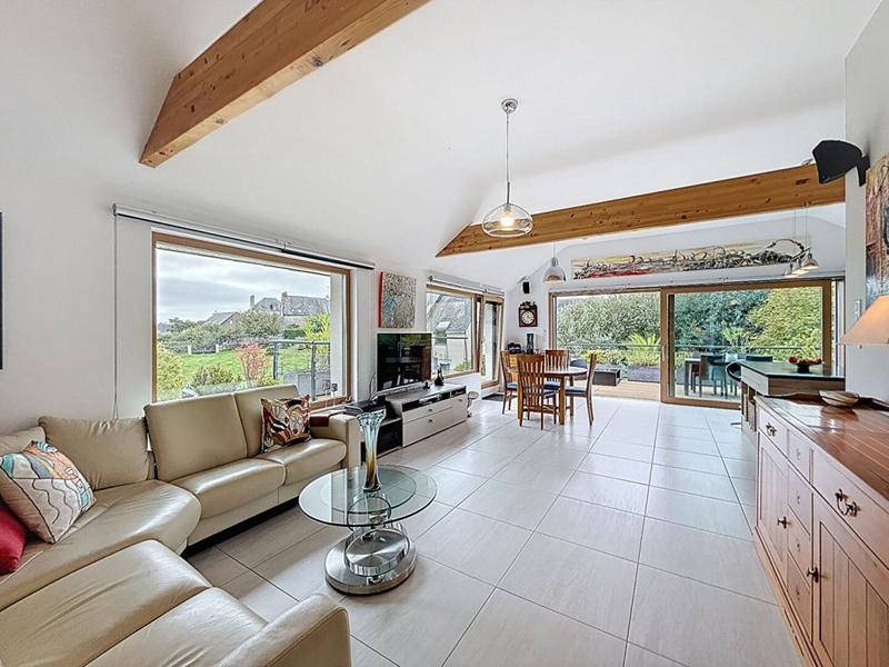 Maison - 172 m² - 8 pièces