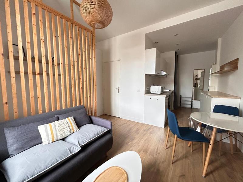 Studio - 24 m² - 1 pièce