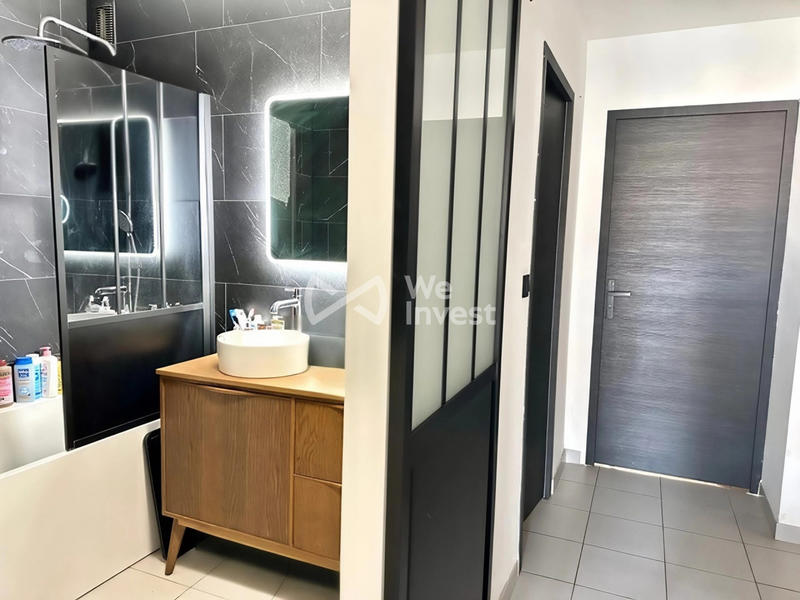 Appartement - 91 m² - 4 pièces