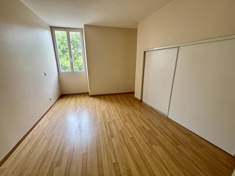 Maison - 80 m² - 5 pièces