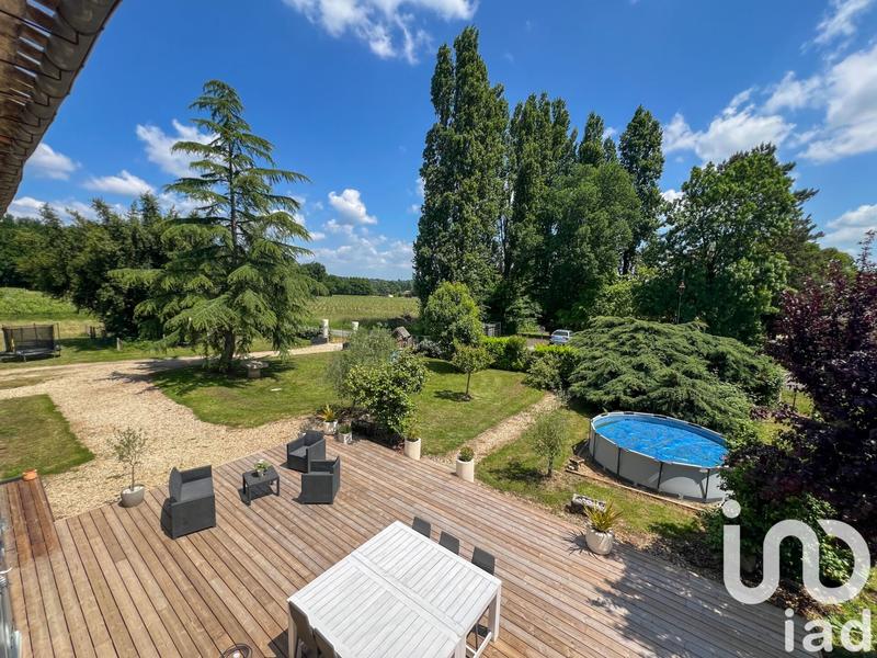 Maison - 259 m² - 8 pièces