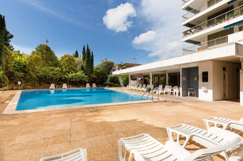 Appartement - 58 m² - 2 pièces