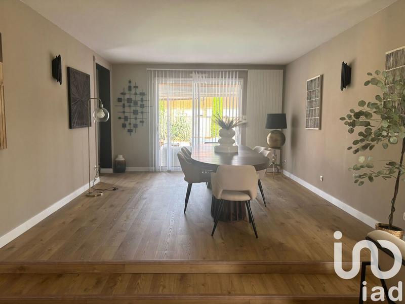 Maison - 226 m² - 5 pièces