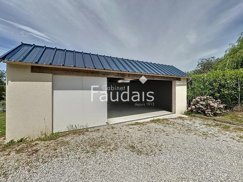 Maison - 121 m² - 6 pièces