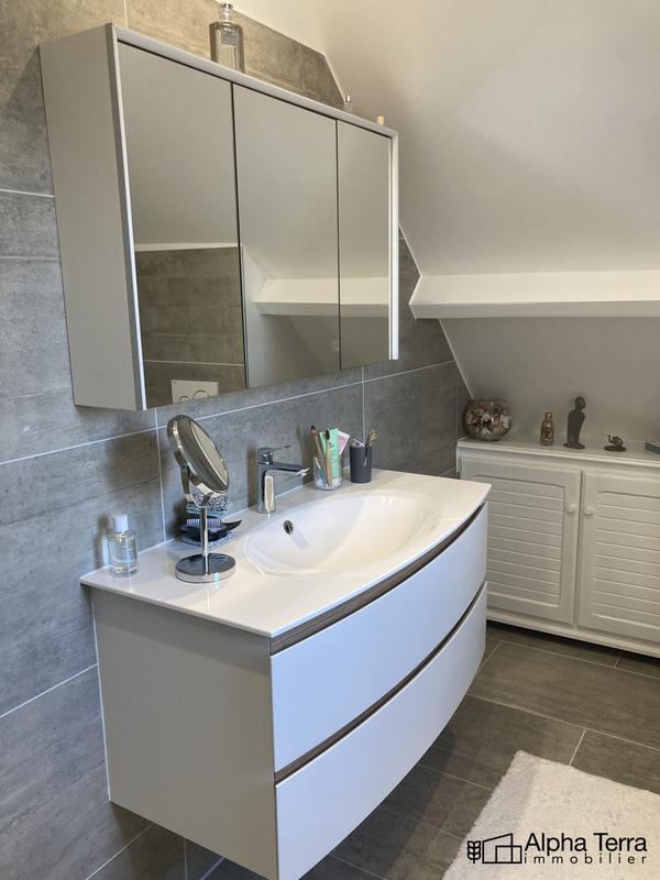 Maison - 140 m² - 6 pièces