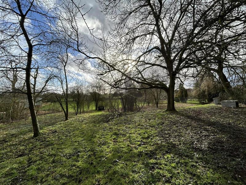 Maison - 208 m² - 7 pièces