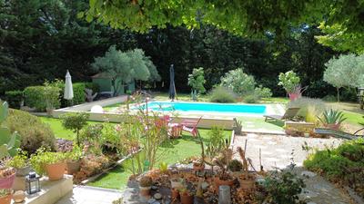 Maison - 281 m² - 8 pièces