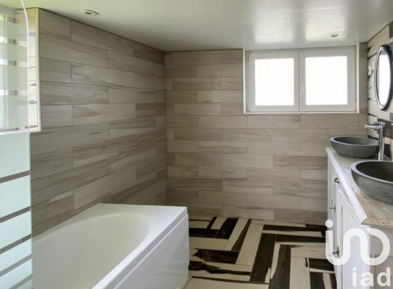 Maison - 88 m² - 4 pièces