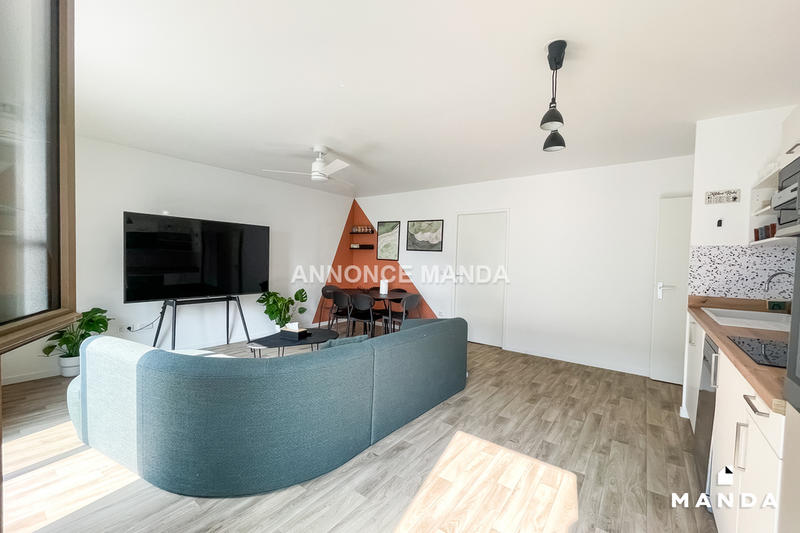 Chambre - 13 m² - 4 pièces