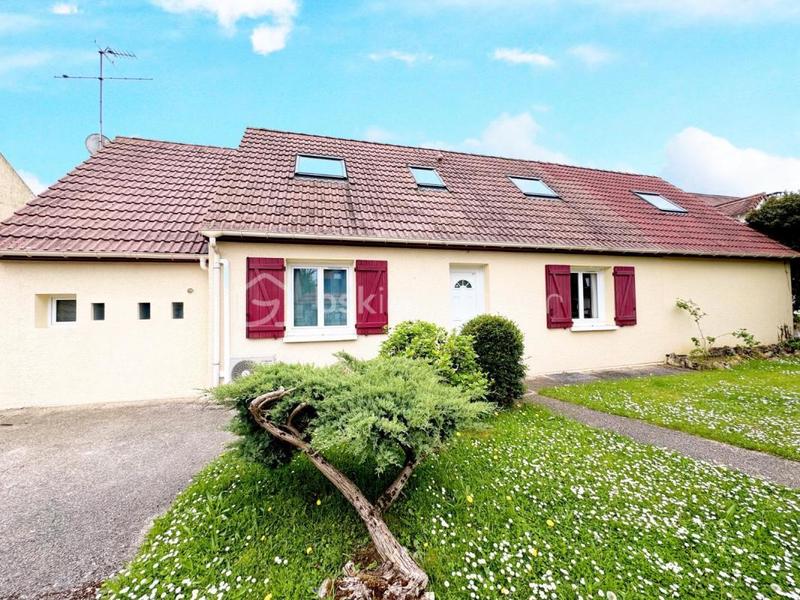 Maison - 140 m² - 7 pièces