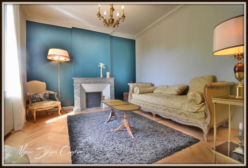 Maison bourgeoise - 420 m² - 14 pièces