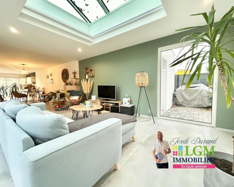 Maison - 107 m² - 5 pièces