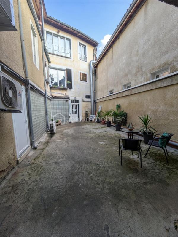 Appartement - 98 m² - 3 pièces