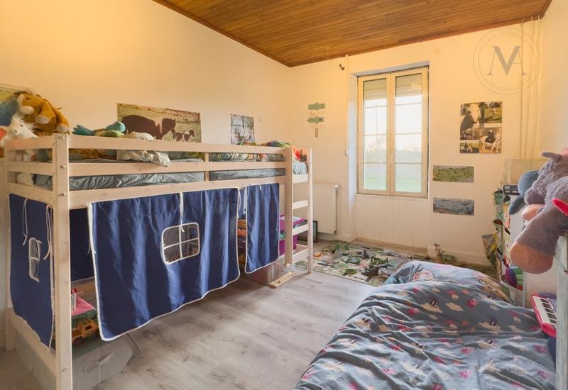 Haras - 118 m² - 6 pièces