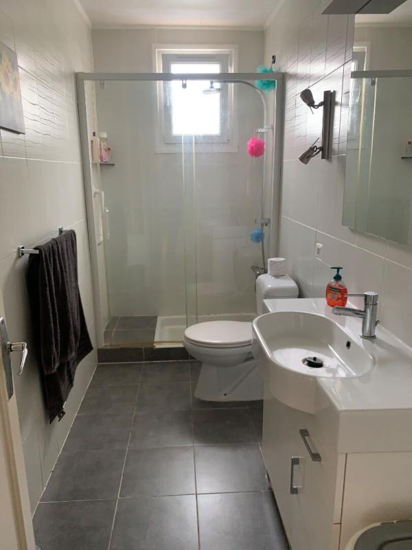 Maison - 180 m² - 8 pièces