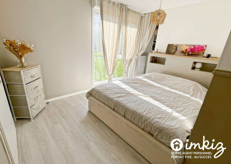 Appartement - 100 m² - 5 pièces