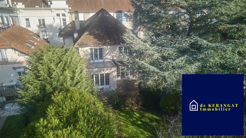 Maison - 170 m² - 6 pièces