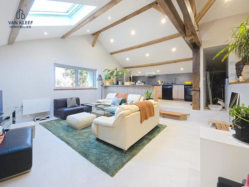 Immeuble - 258 m² - 9 pièces