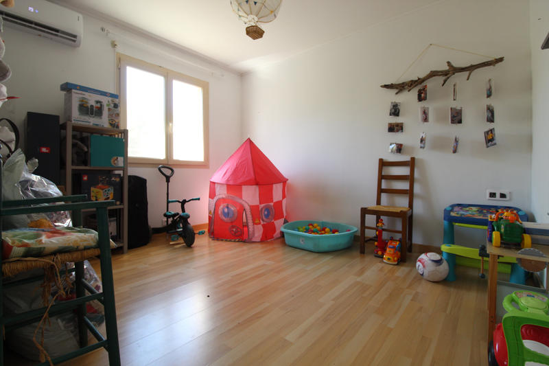 Maison - 142 m² - 6 pièces