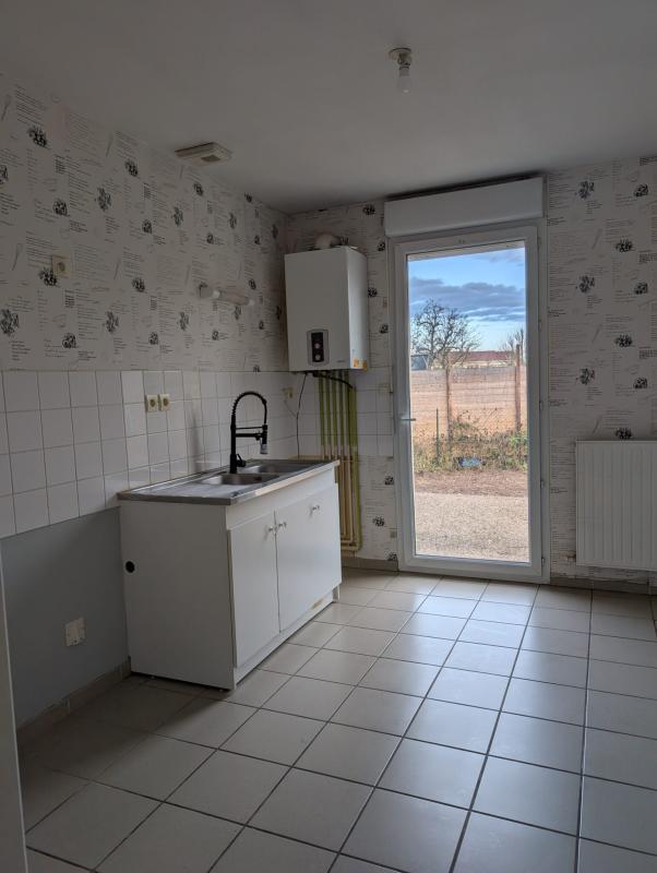 Maison - 80 m² - 4 pièces