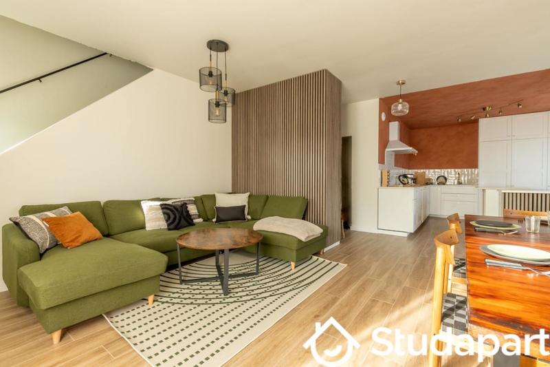 Chambre - 10 m² - 1 pièce