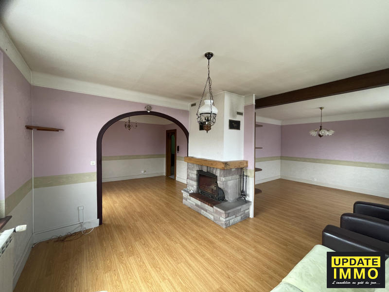 Maison - 137 m² - 8 pièces