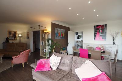 Villa - 233 m² - 7 pièces