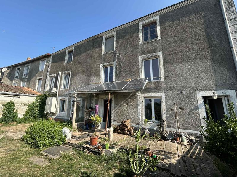 Maison en pierre - 124 m² - 4 pièces