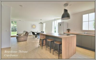 Maison - 98 m² - 5 pièces