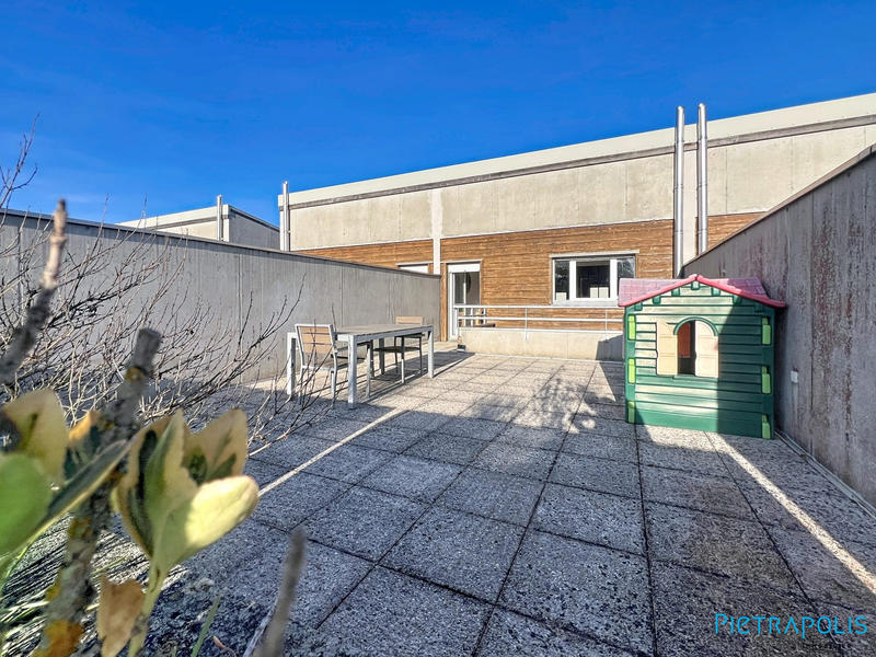 Appartement - 82 m² - 4 pièces