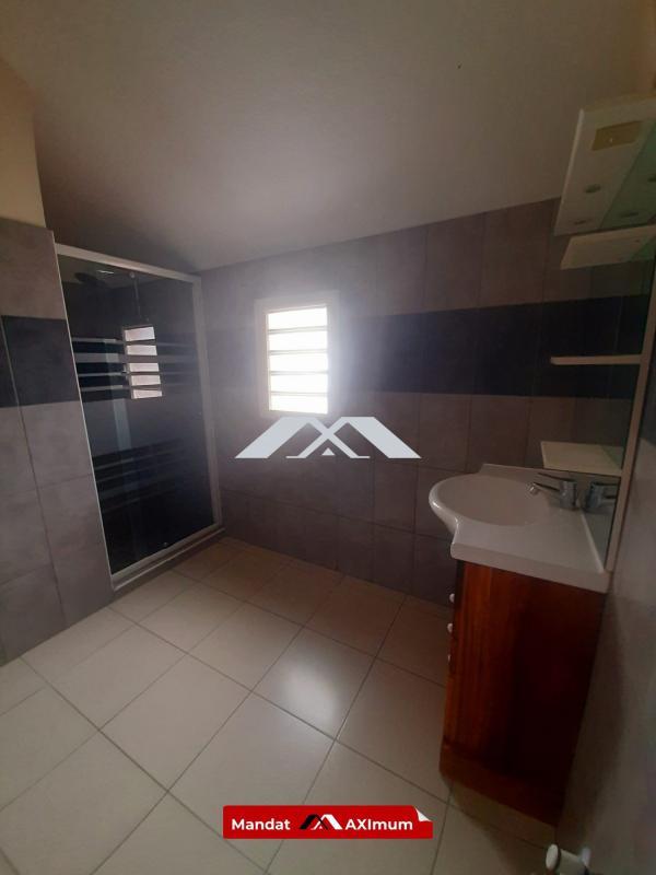 Maison - 83 m² - 3 pièces