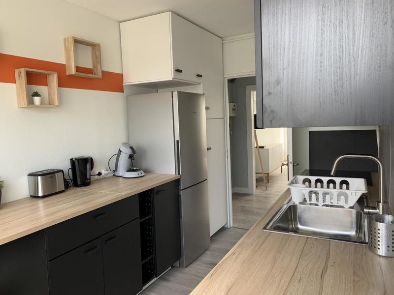 Appartement - 100 m² - 6 pièces