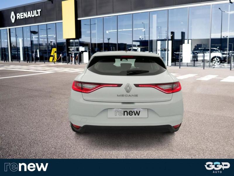 Renault Mégane IV Berline Business Blue dCi 115