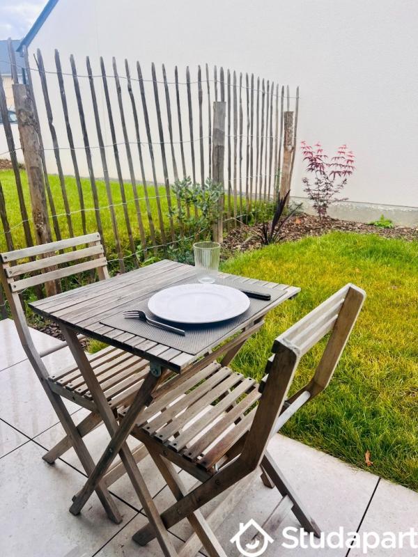 Chambre - 13 m² - 1 pièce