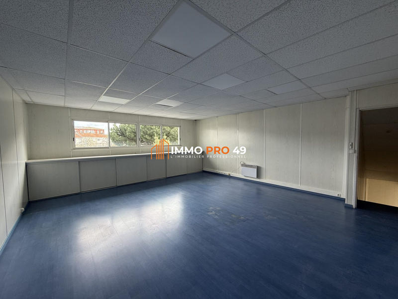 Local d'activités - 600 m²