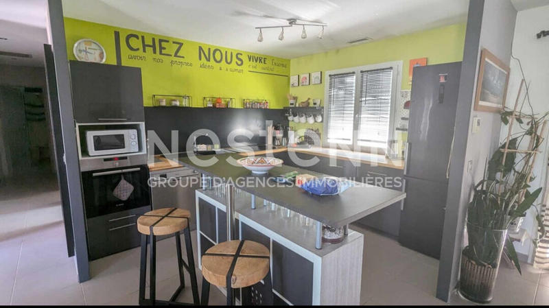 Maison - 101 m² - 4 pièces