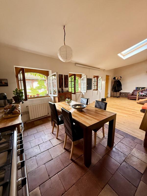 Appartement - 137 m² - 5 pièces