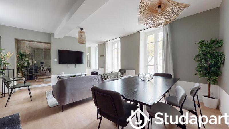 Chambre - 11 m² - 1 pièce