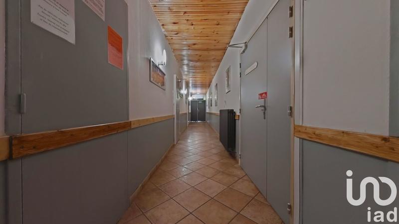 Maison - 891 m² - 15 pièces